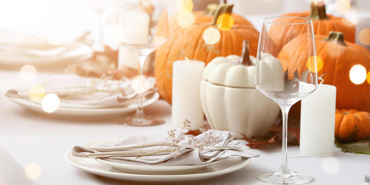 plate settings with pumpkins